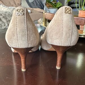 Coach Suede Pumps 7.5